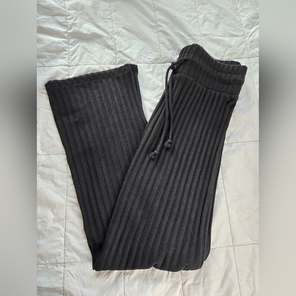 Universal Thread Black Ribbed 2 Pcs Set Size M Ma… - image 6